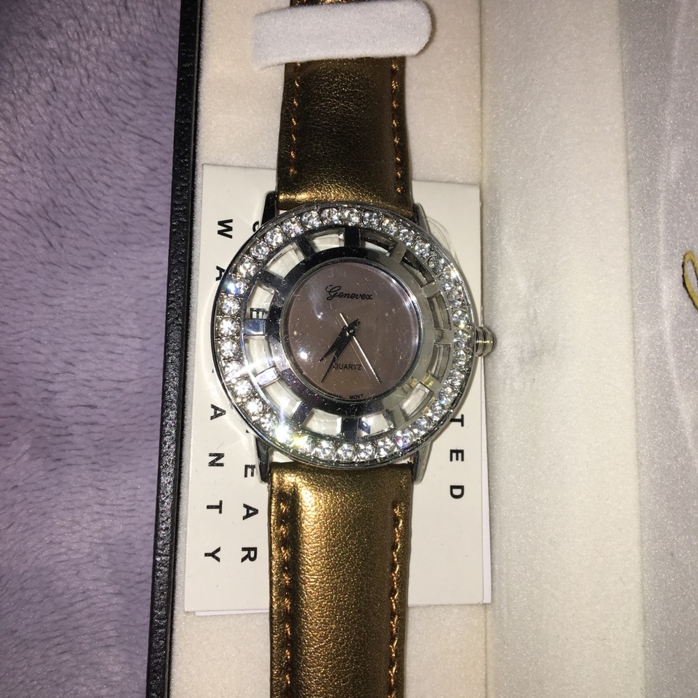 Genevex watch